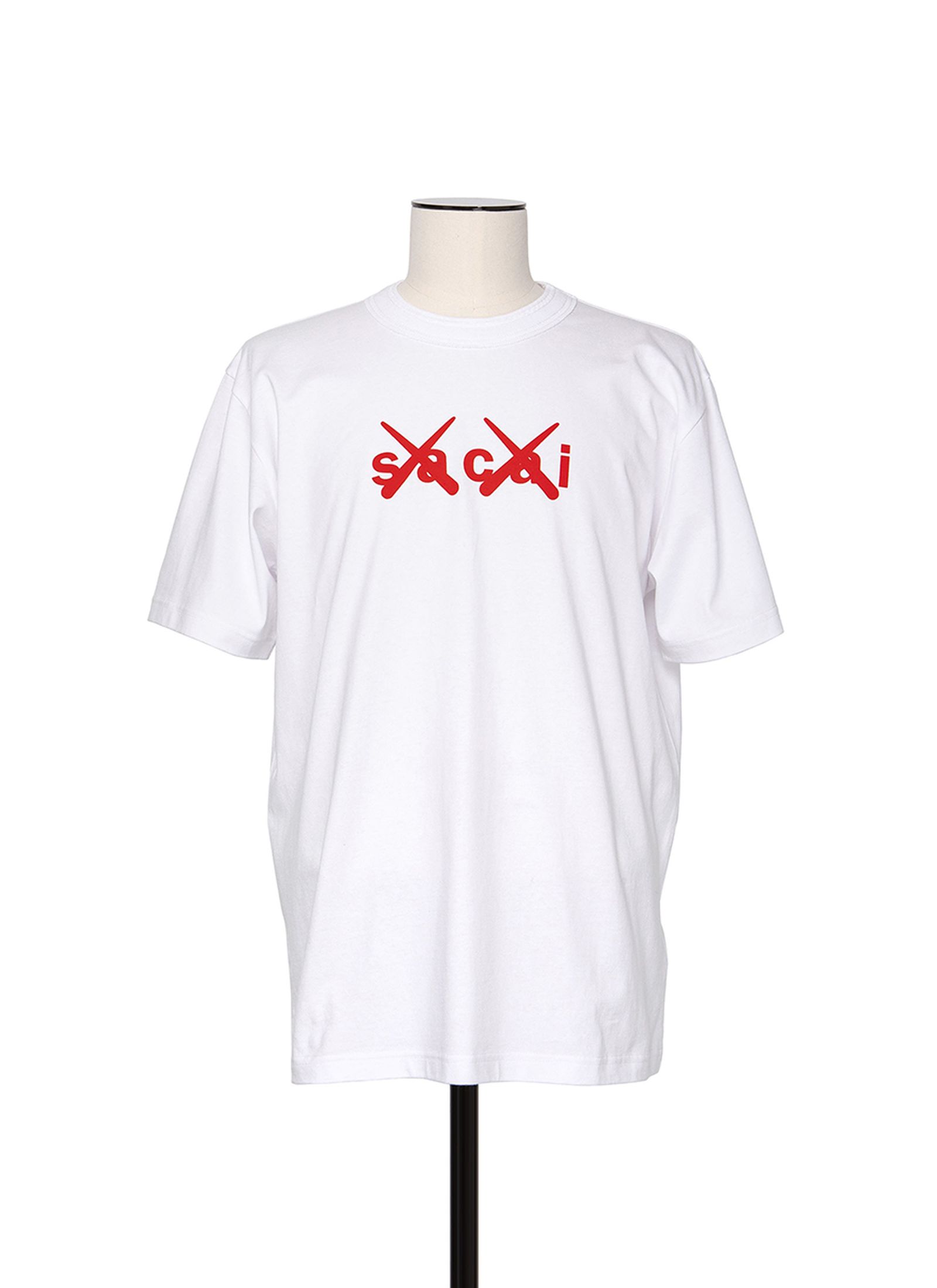 sacai-kaws-fall-2021-collaboration-tee-shirts- (7)