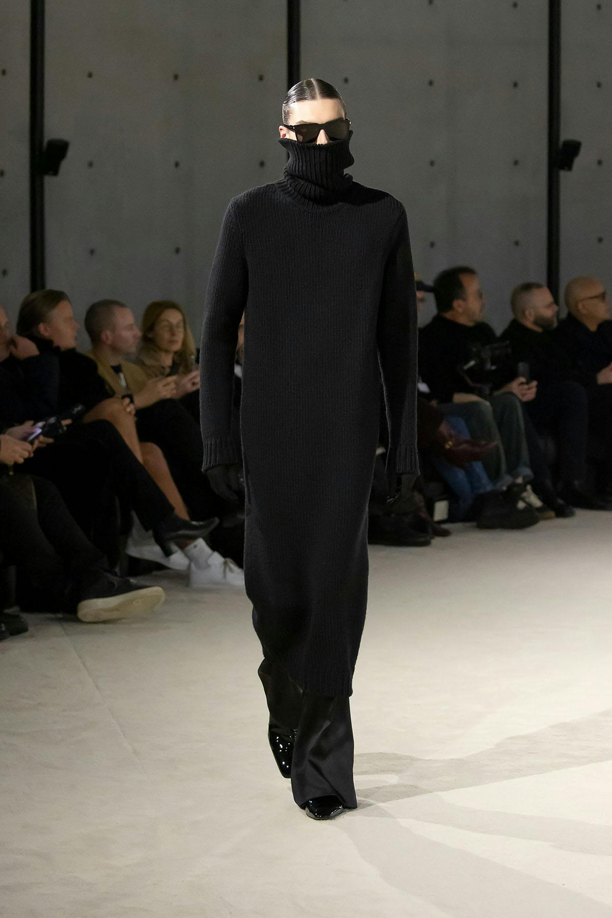 saint-laurent-fall-2023-menswear-39