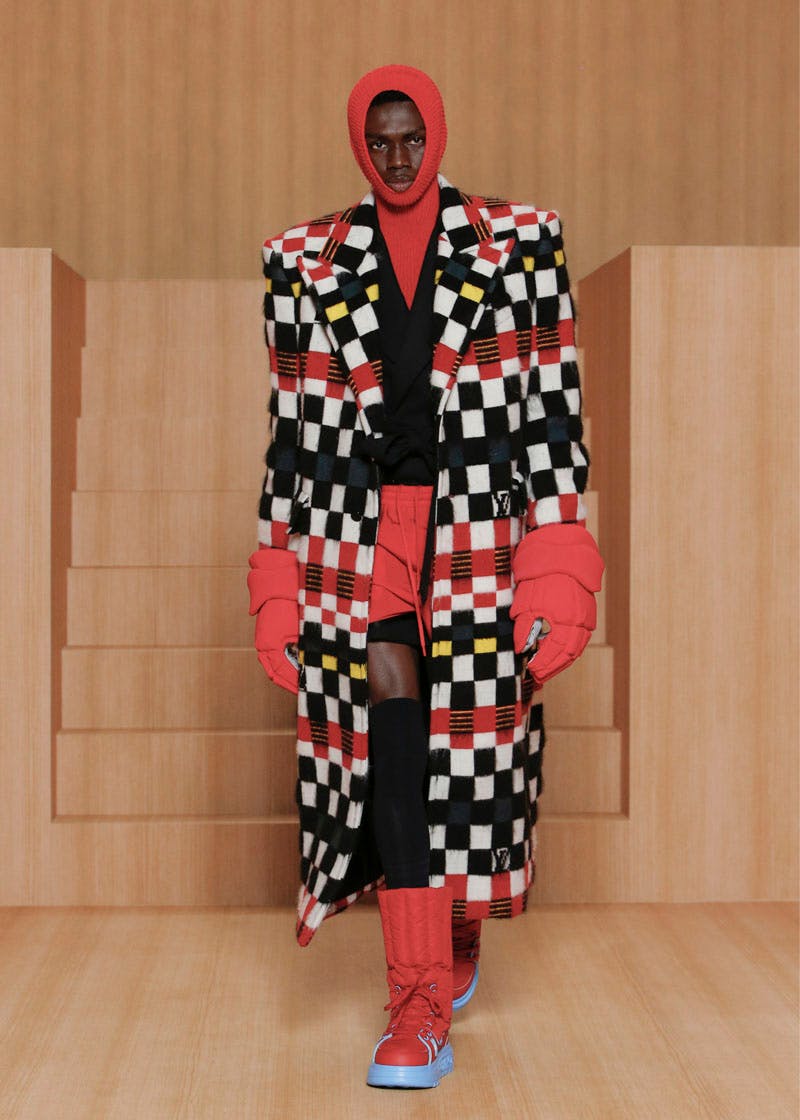 louis-vuitton-ss22-runway-looks-22