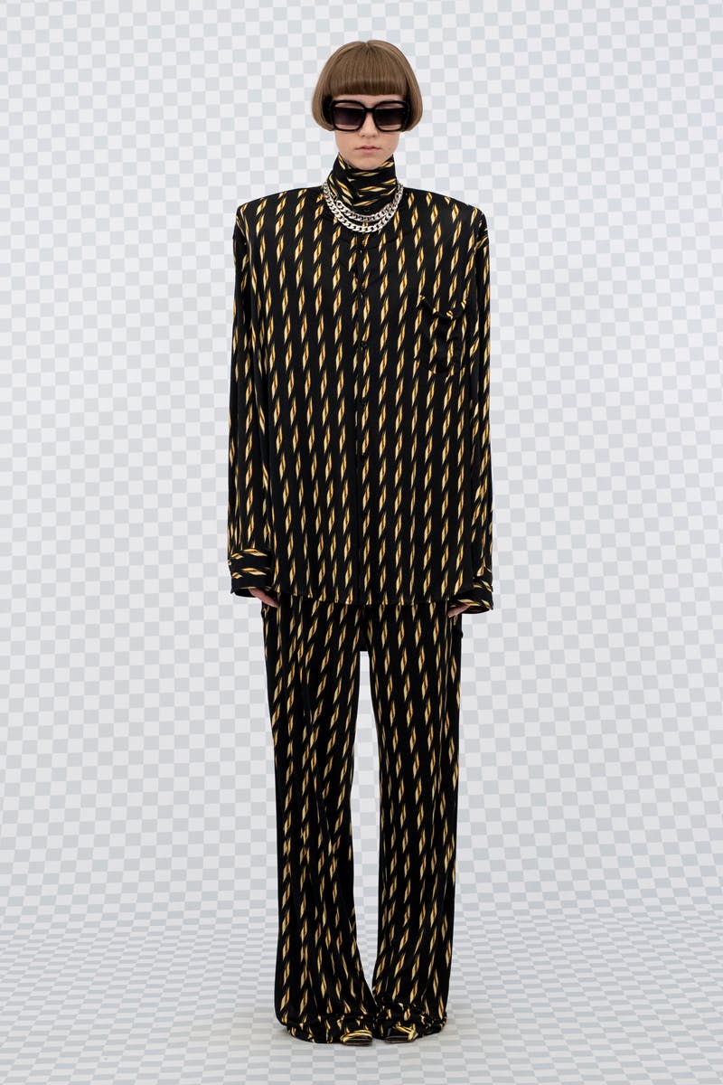 Vetements Spring/Summer 2022 Collection Lookbook