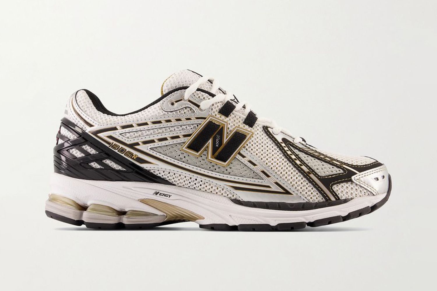 The 13 Best New Balance Sneakers Available to Buy Right Now