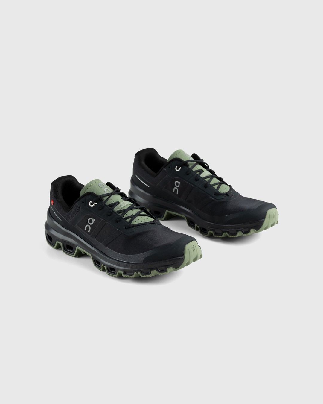 On – Cloudventure Black/Reseda - Low Top Sneakers - Black - Image 3