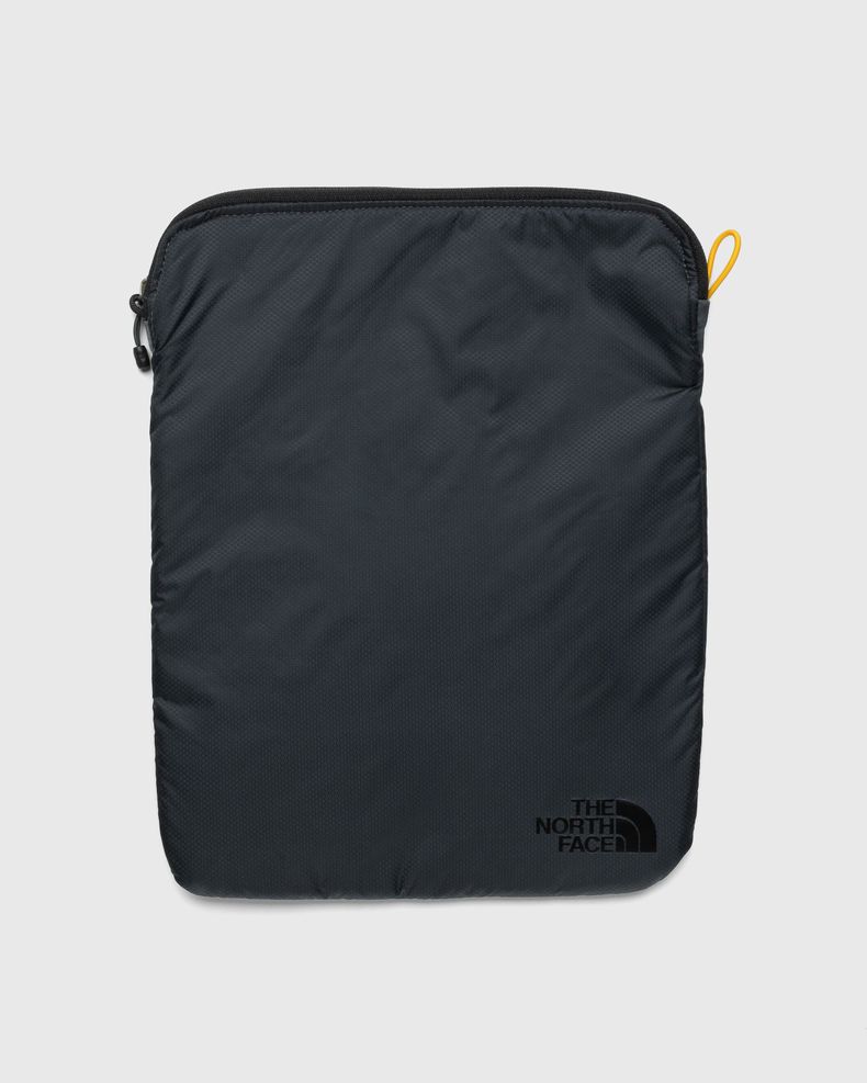 The North Face – Flyweight Laptop Sleeve 13” Asphalt Grey/TNF Black