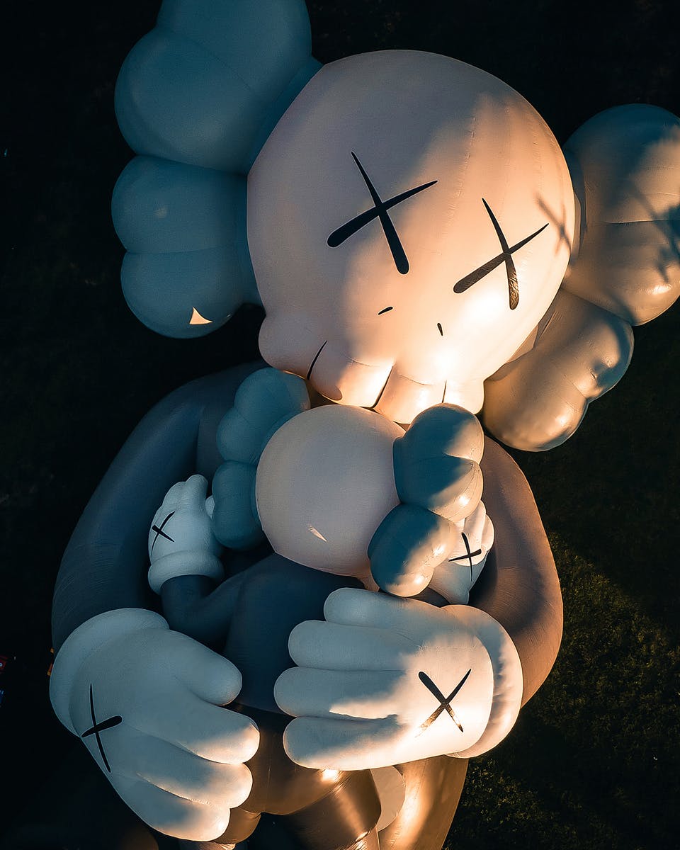 kaws-holiday-singapore (3)