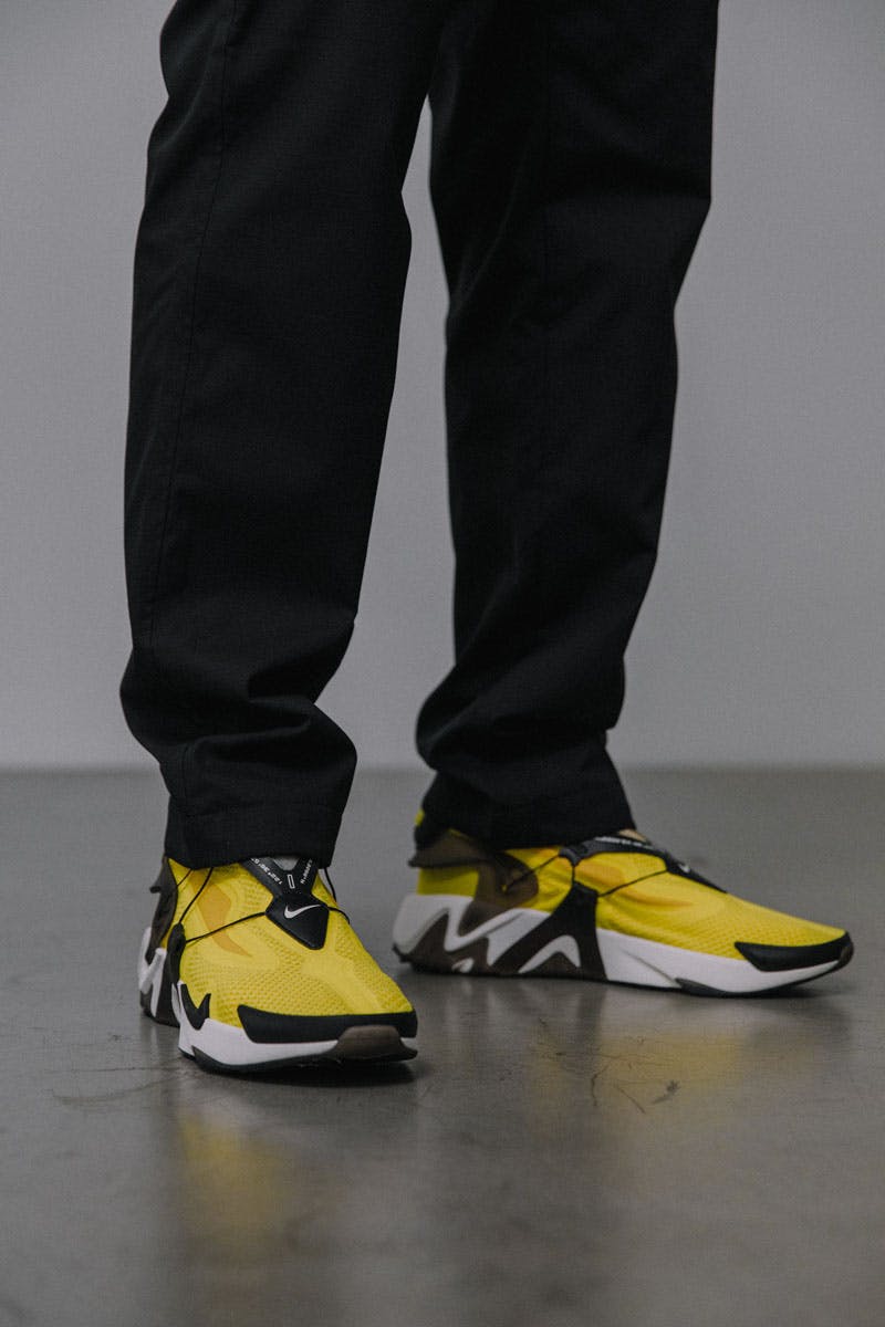 nike huarache self lacing