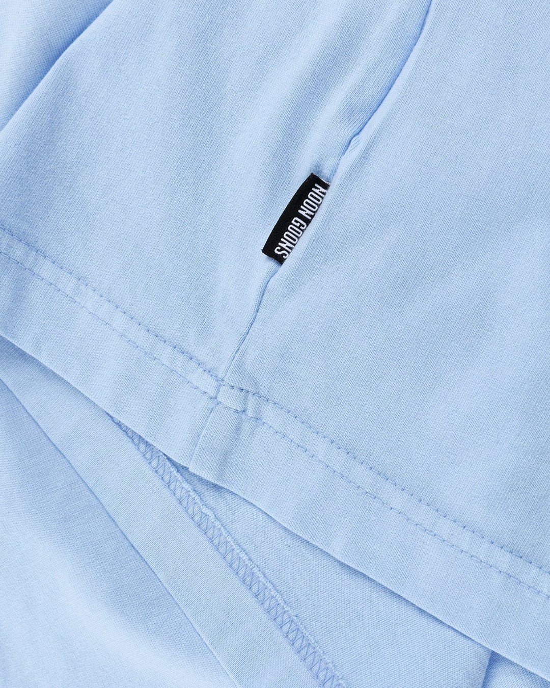 Noon Goons – Right Here T-Shirt Dust Blue - Tops - Blue - Image 4