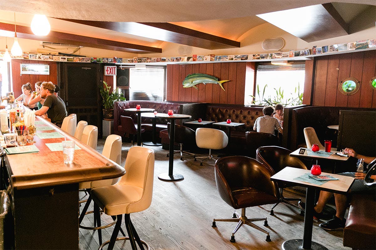 best nyc bars commodore AMEX american express platinum food & drink