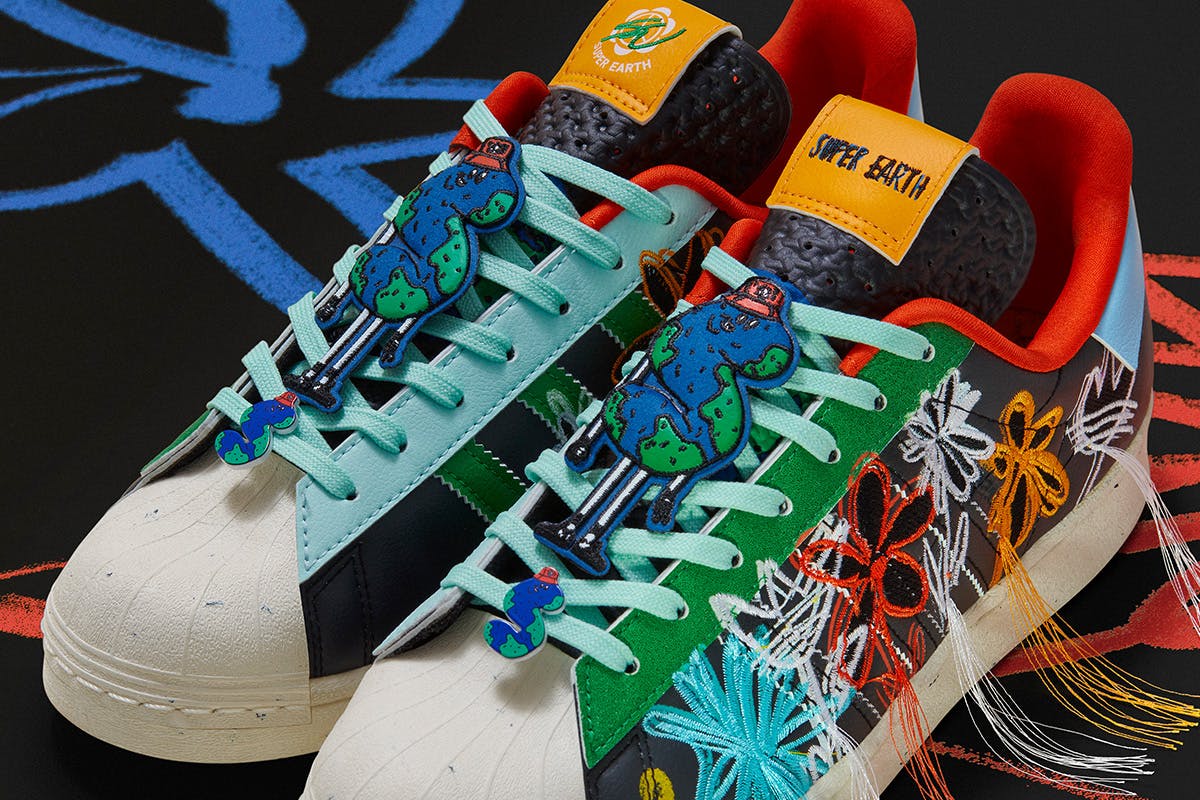 Dicteren Heiligdom oven Sean Wotherspoon x adidas Superstar SUPEREARTH Black: First Look
