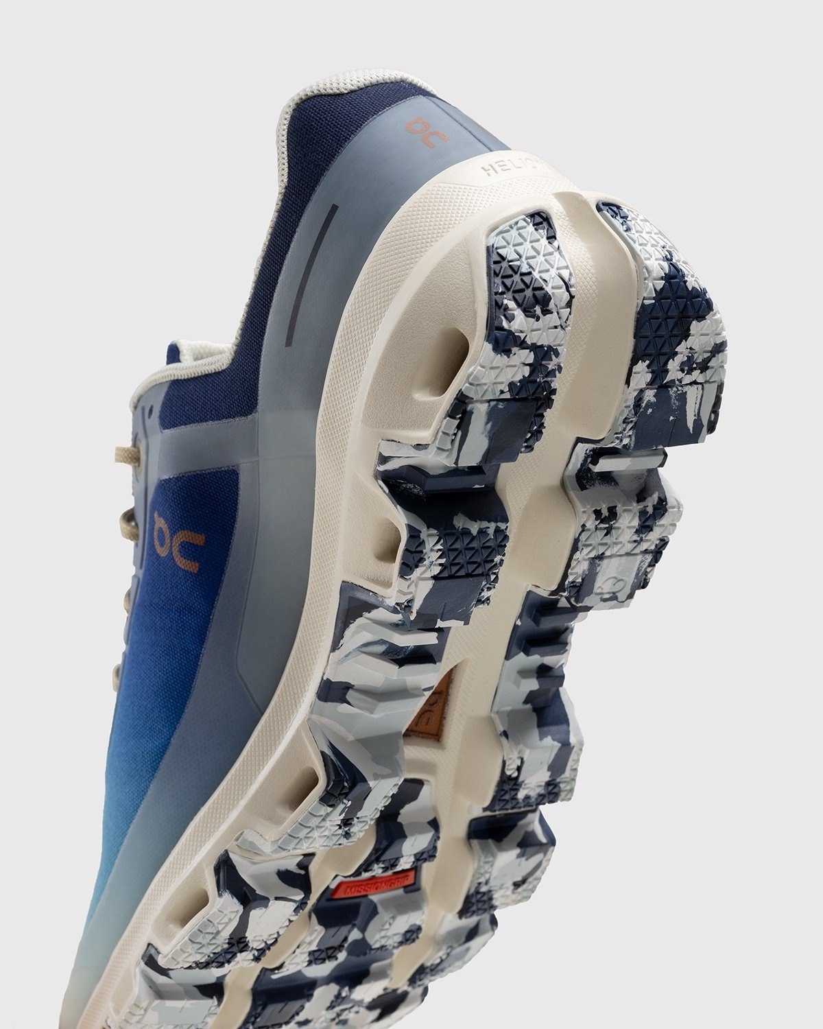 Loewe x On – Men's Cloudventure Gradient Blue - Sneakers - Blue - Image 5