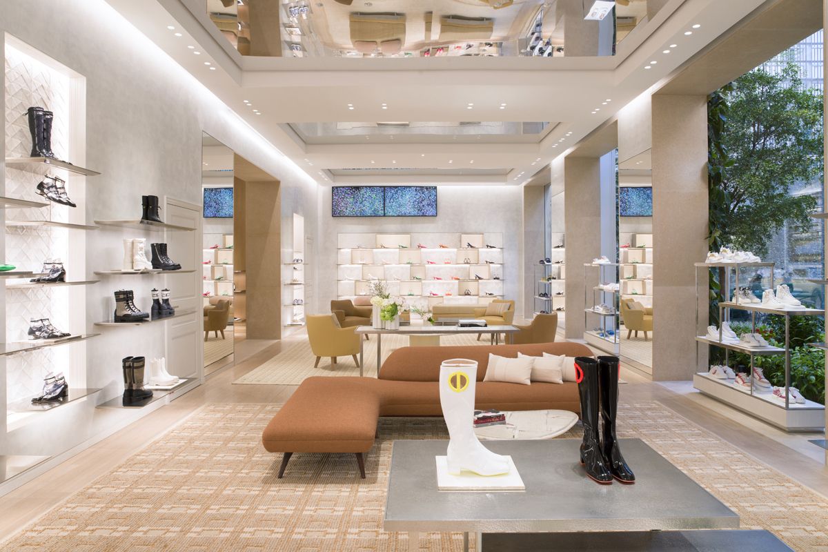 Dior 30 Montaigne Renovated With Store, Suite, Gardens & More