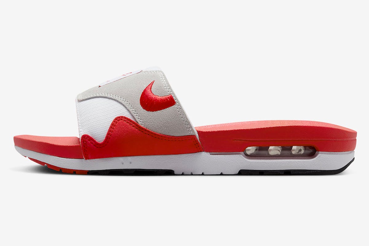 No Nike Is Safe from Slide-ificiation, Not the Air Max 1