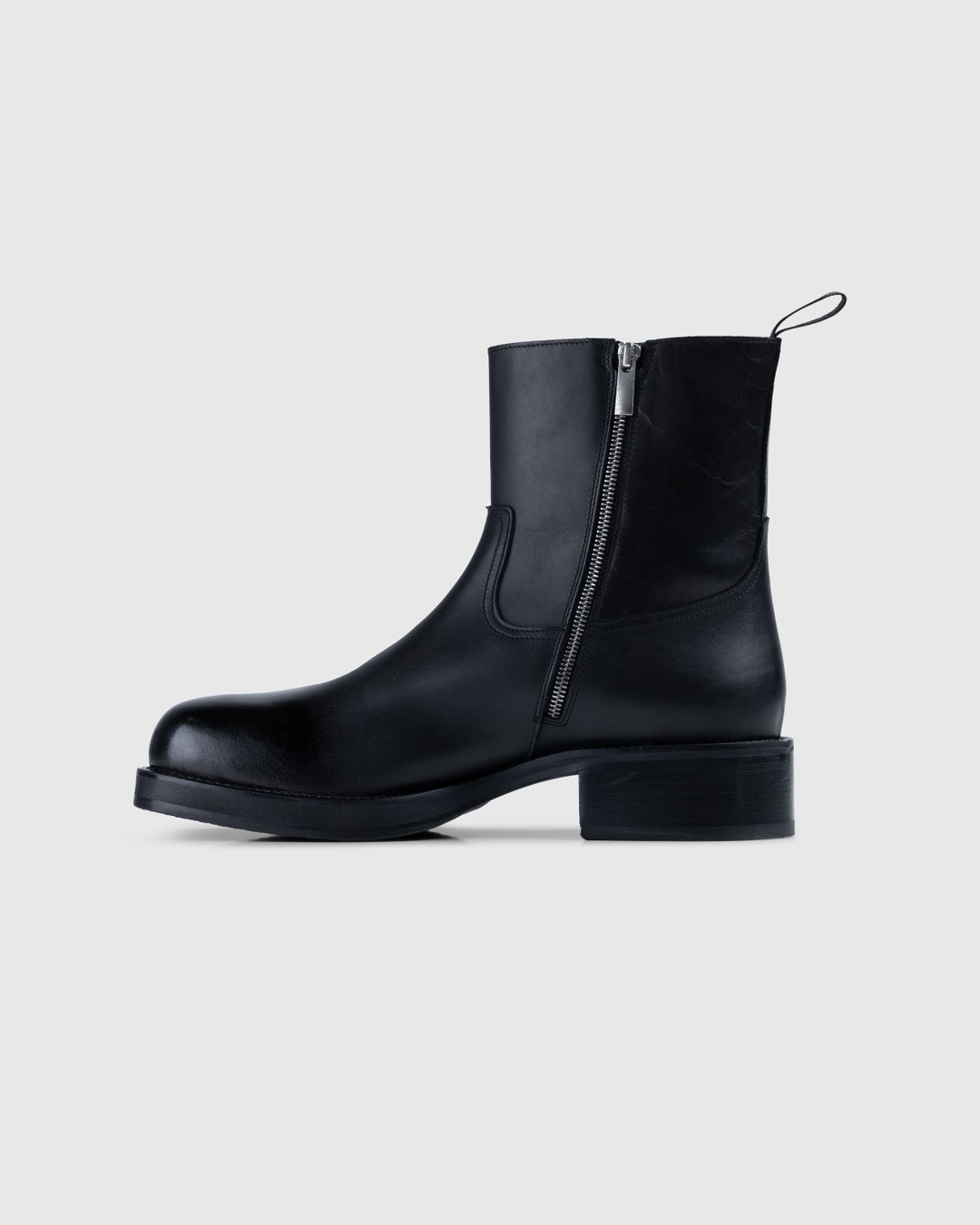 Acne Studios – Sprayed Leather Ankle Boots Black - Zip-up & Buckled Boots - Black - Image 2