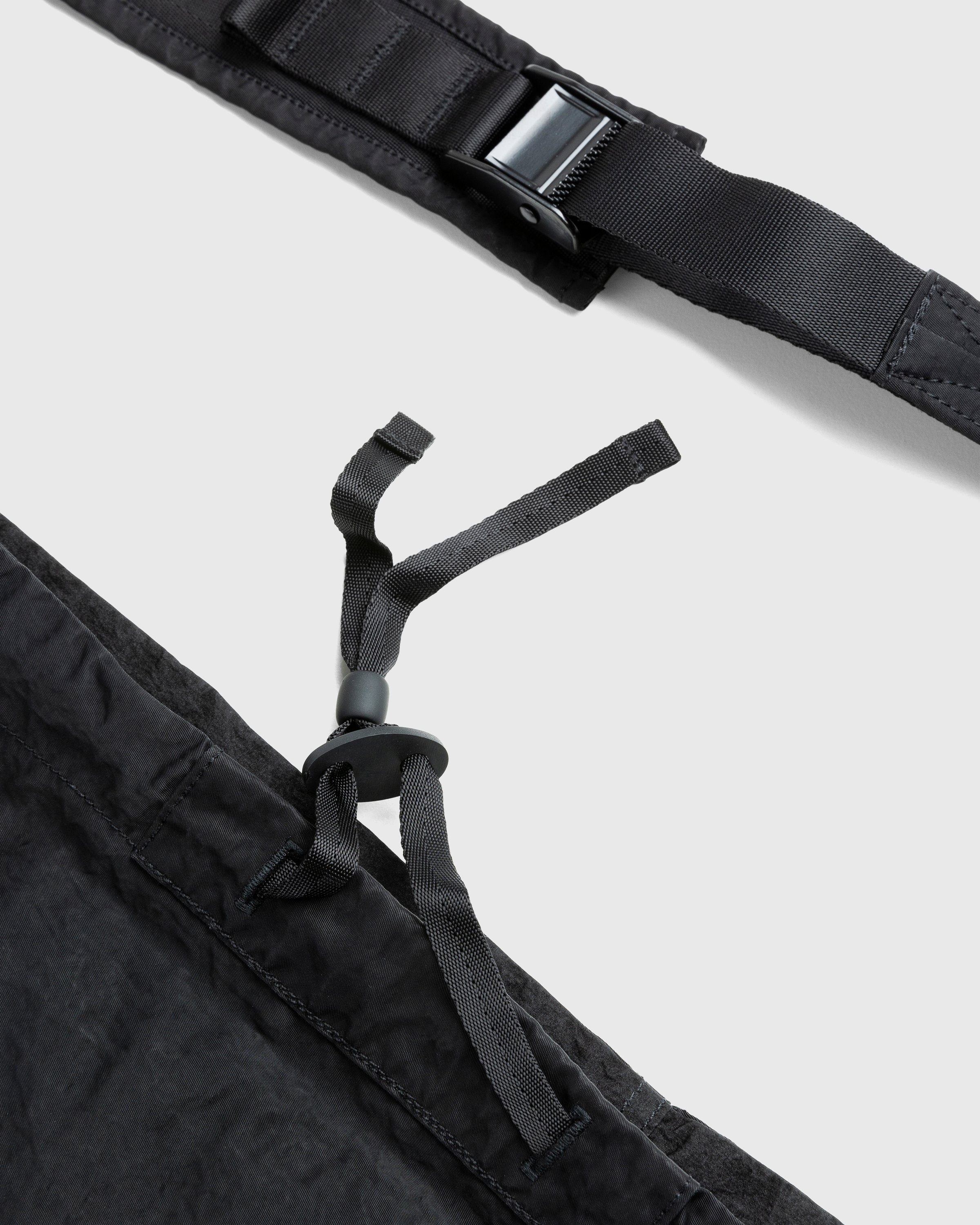 C.P. Company – Nylon B Messenger Bag Black - Bags - Black - Image 3
