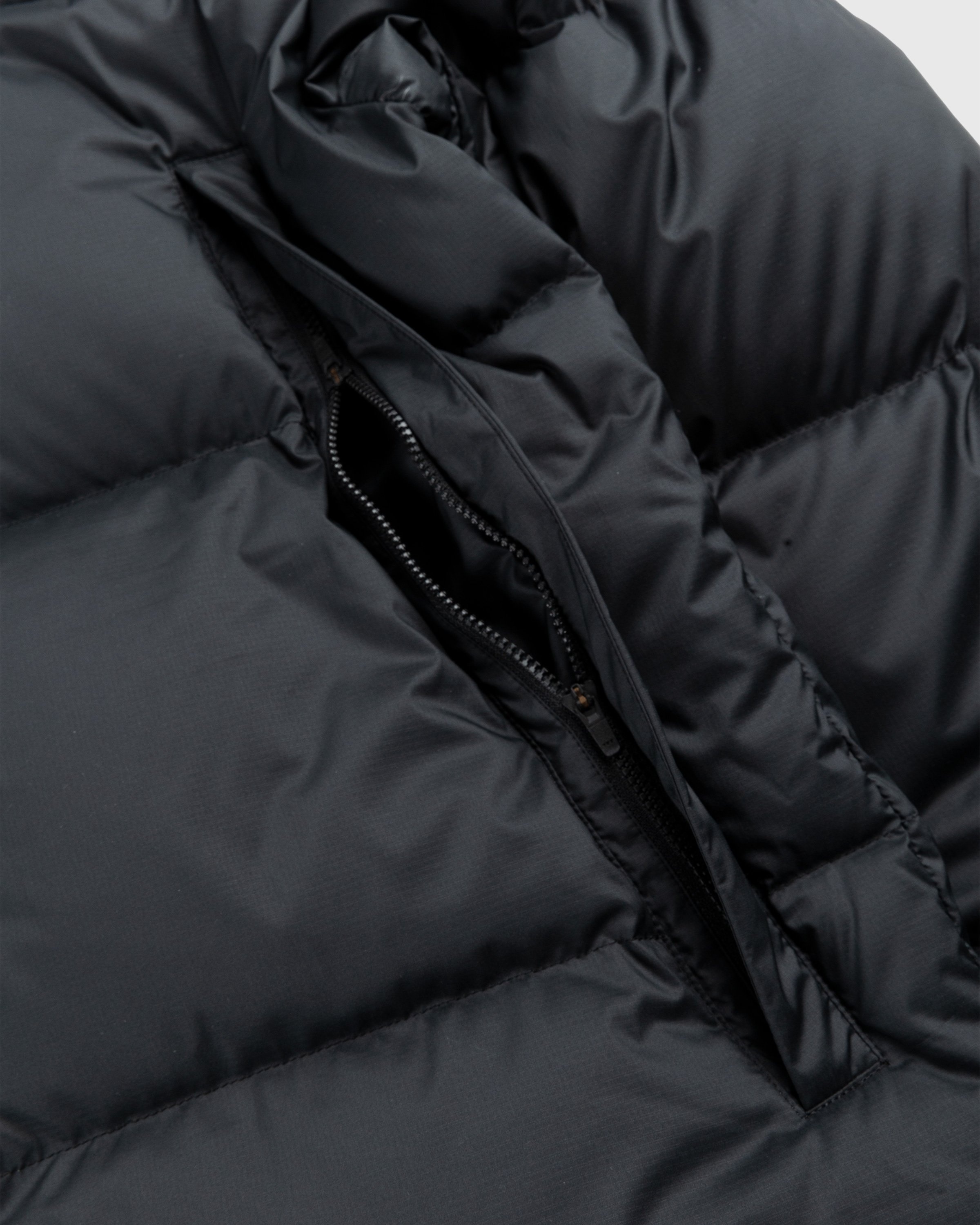 Snow Peak – Recycled Lightweight Down Jacket Black - Down Jackets - Black - Image 4