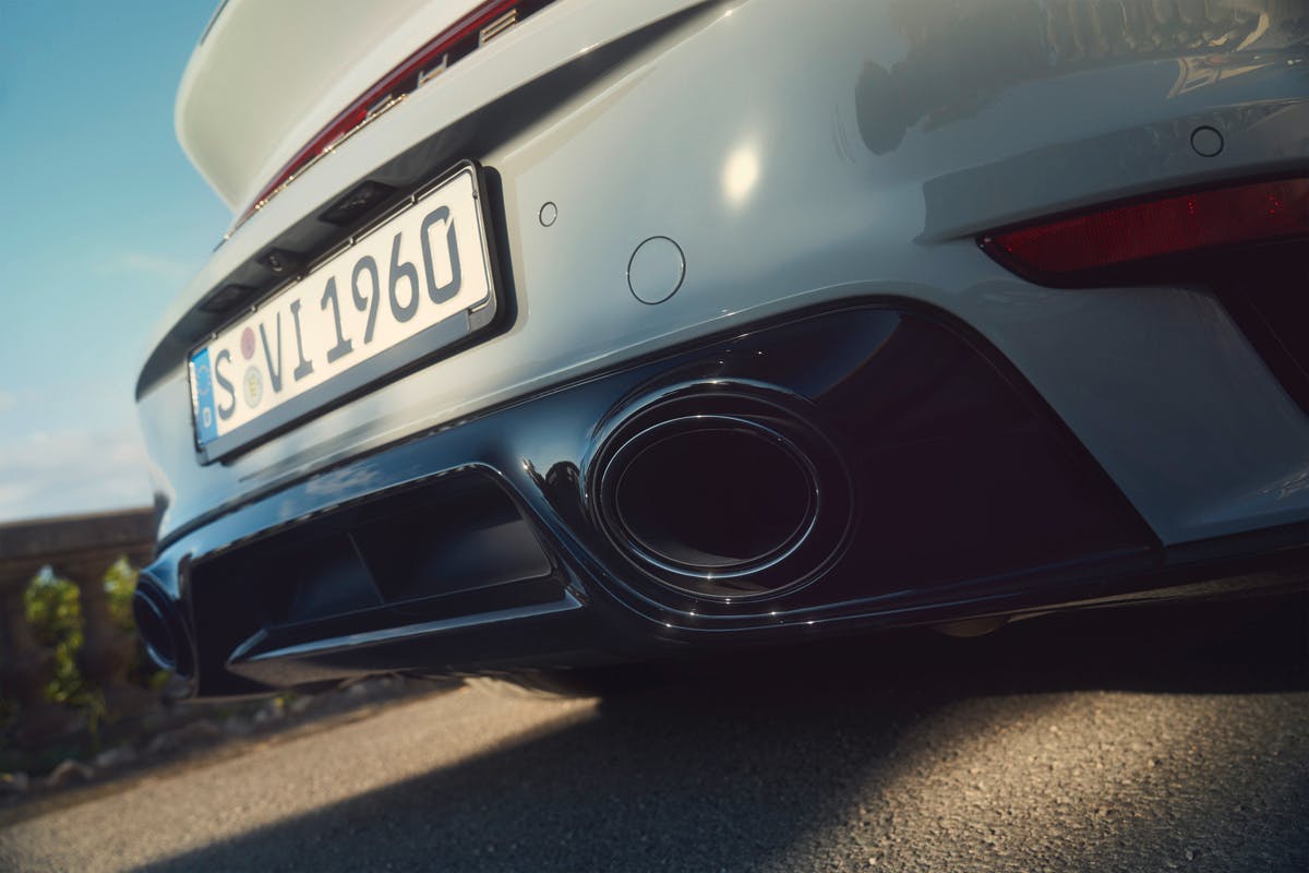porsche-911-sport-classic-2023-sale-price- (9)