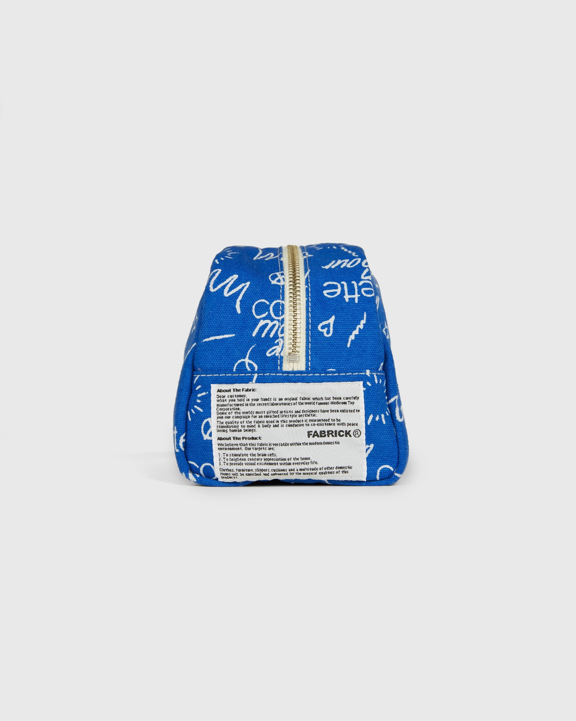 Colette Mon Amour – FABRICK Travel Pouch Blue - Bags - Blue - Image 2