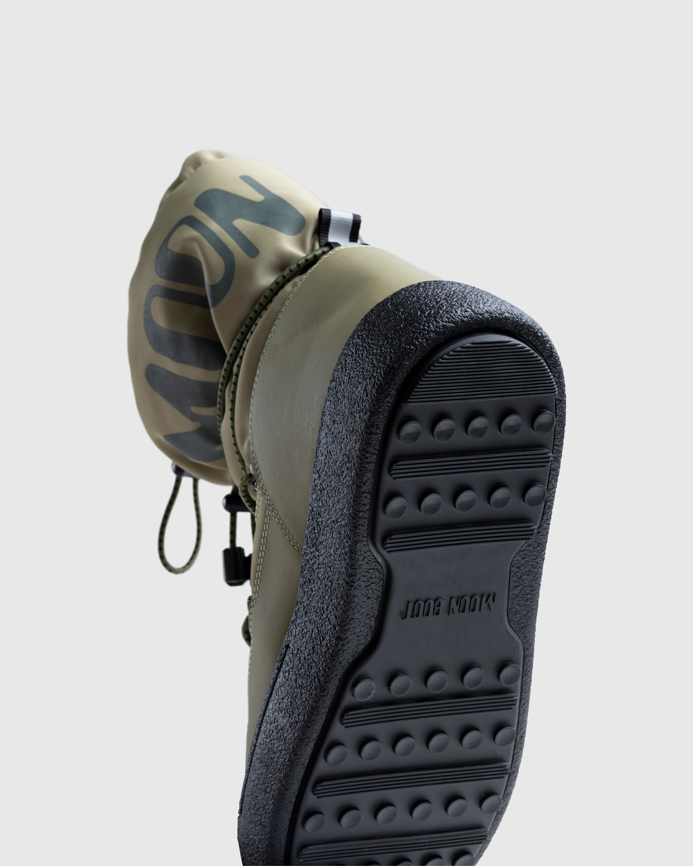 Air max moon boots hot sale