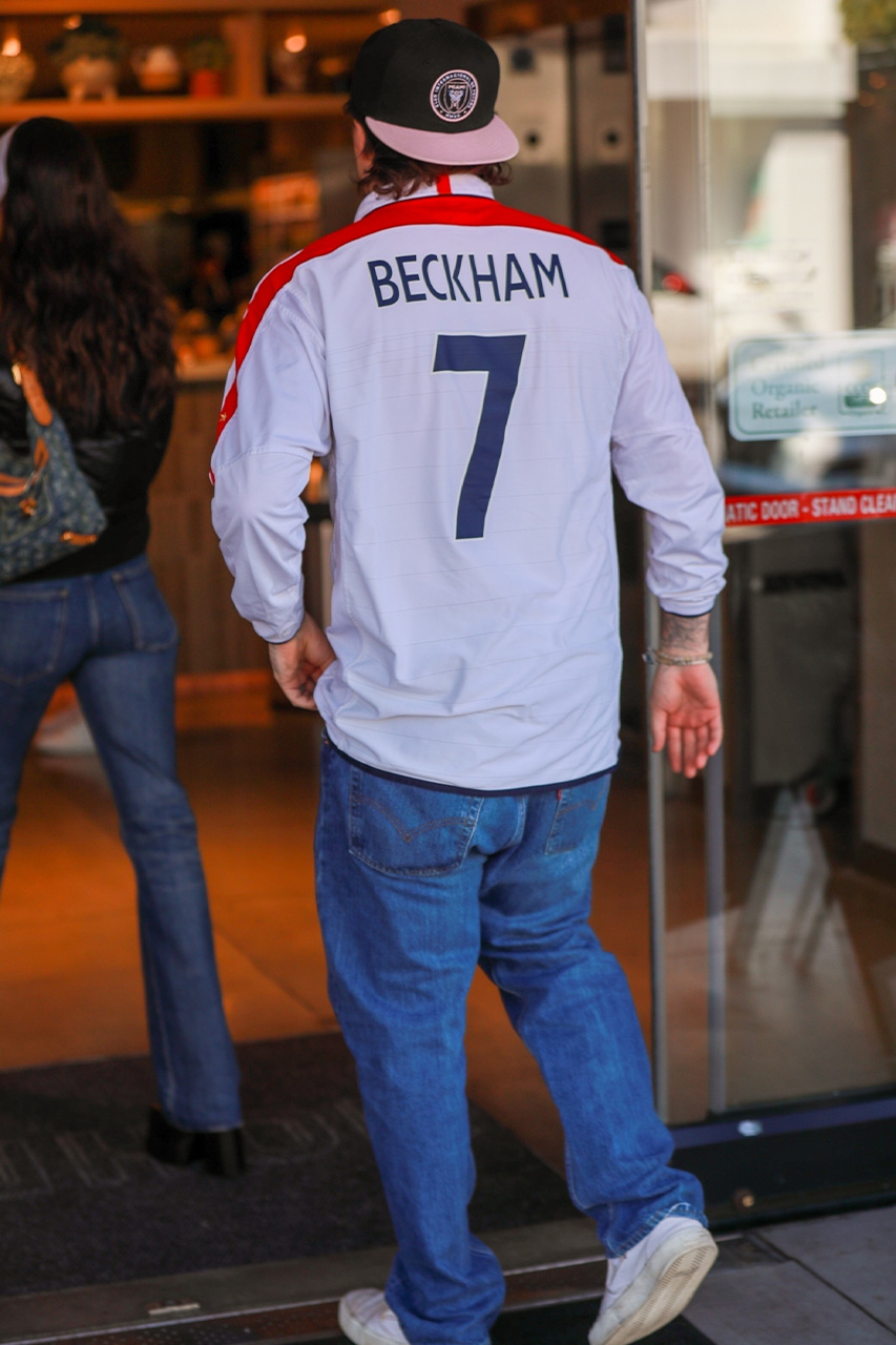brooklyn-beckham-england-shirt-002
