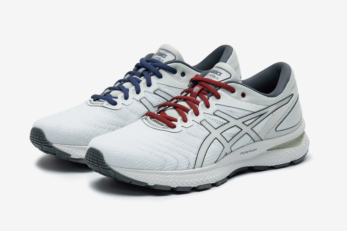 giratorio Gato de salto Negligencia médica Reigning Champ x ASICS GEL-Nimbus 22: Where to Buy This Week