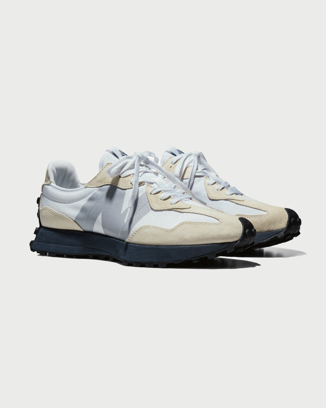 New Balance – MS327 Munsell White/Navy - Sneakers - White - Image 2