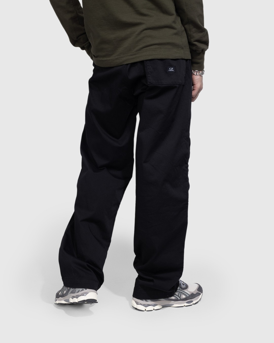 C.P. Company – Stretch Sateen Loose Fit Pants Black - Pants - Black - Image 3