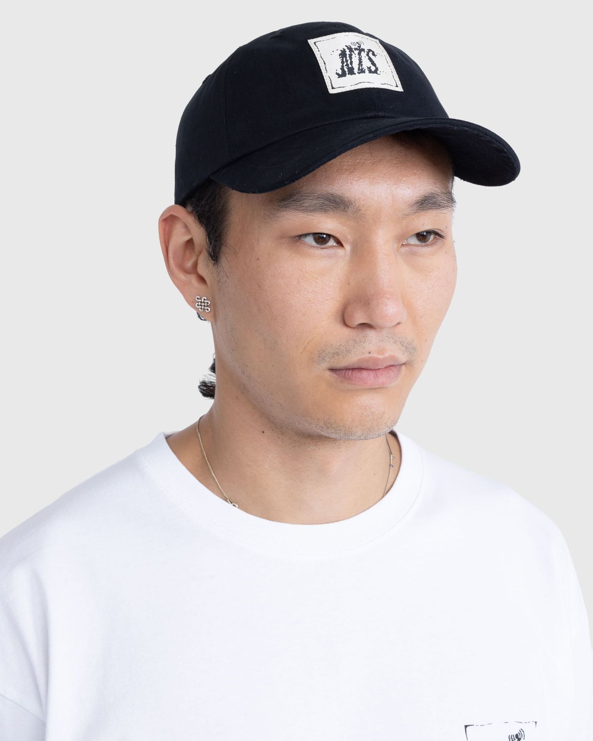 NTS x Highsnobiety – Logo Patch Cap Black - Hats - Black - Image 4