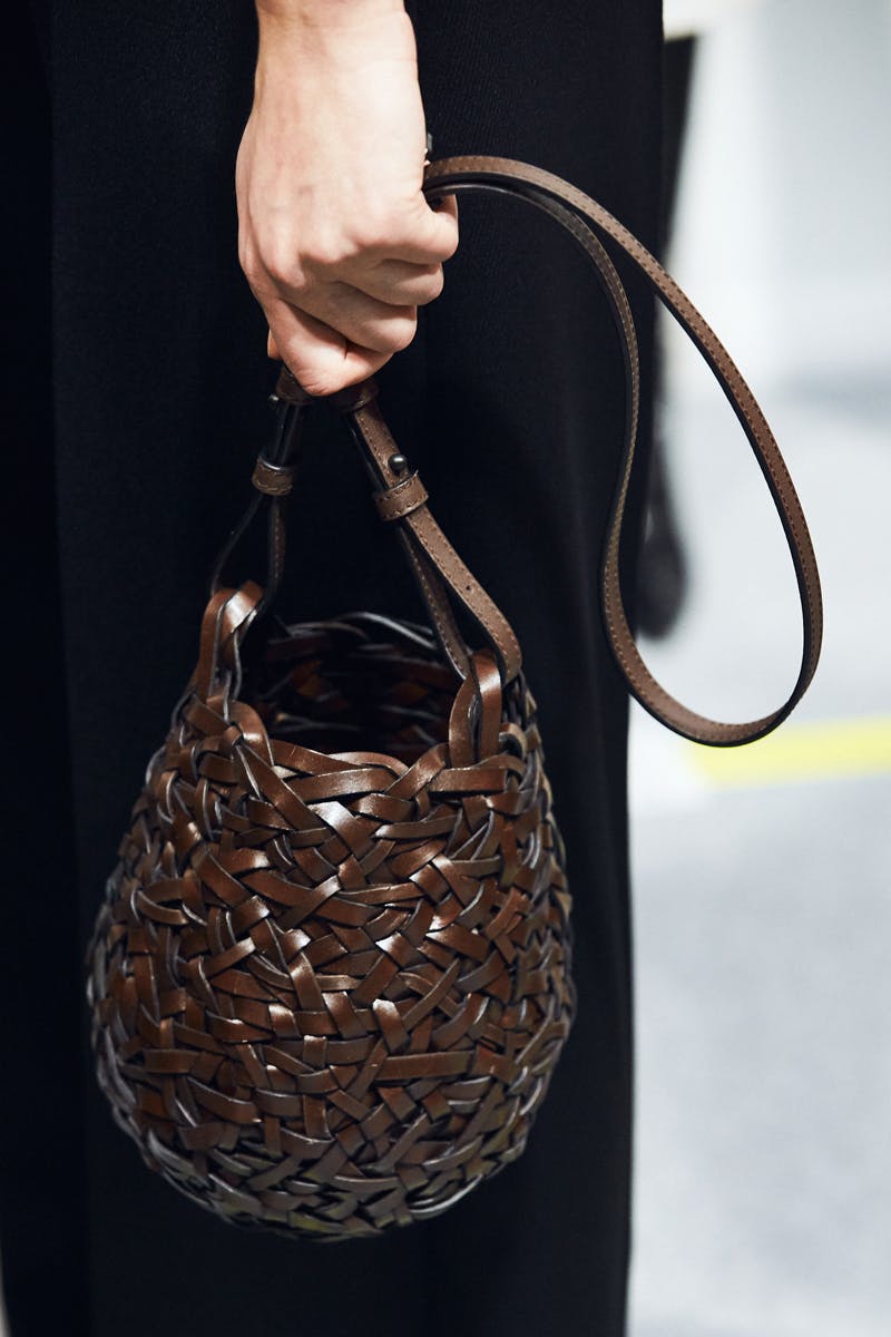 loewe-fall-winter-2023-womens-21