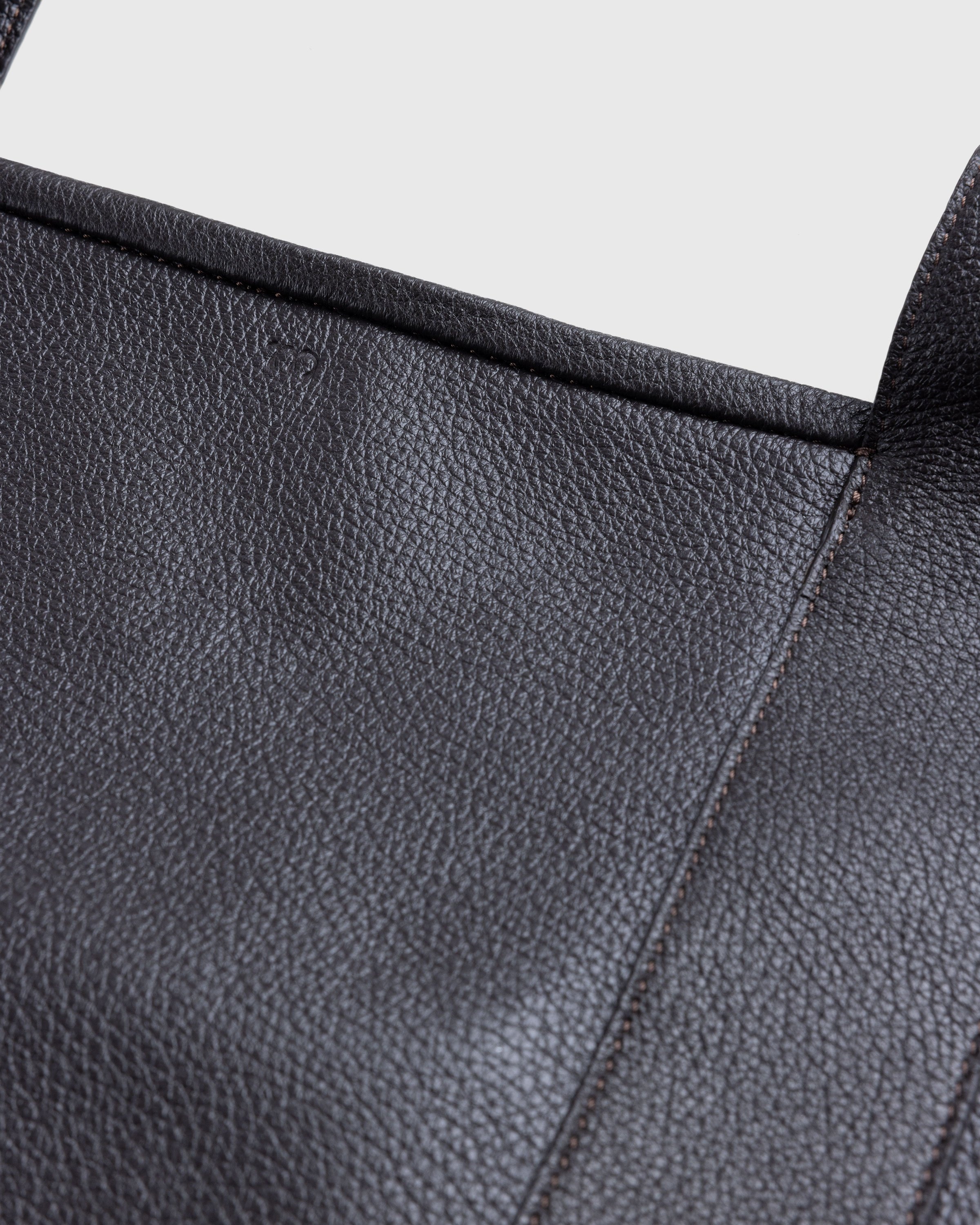 Meta Campania Collective – Shiro Unlined Tote Dark Chocolate Brown - Bags - Brown - Image 6