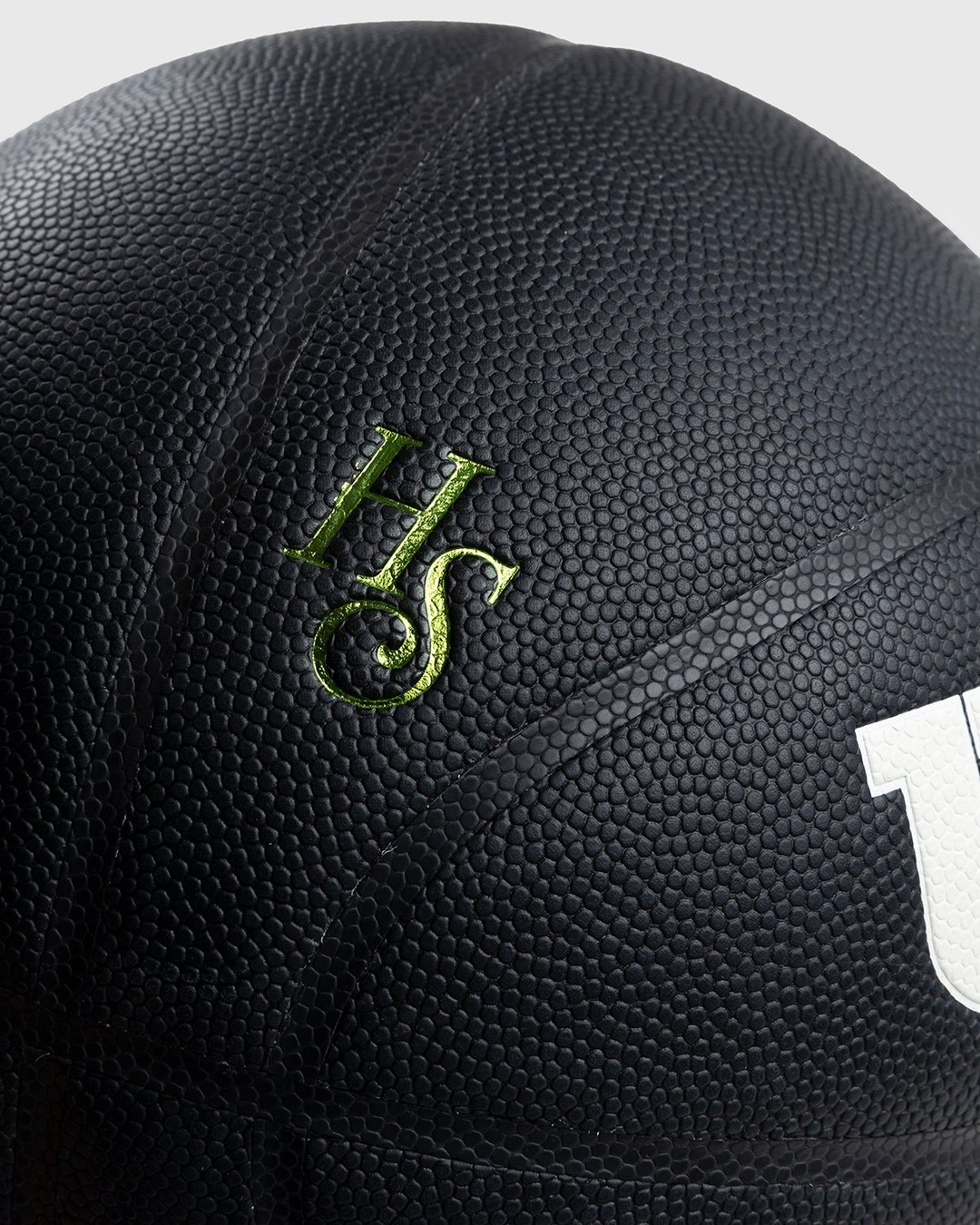 Wilson x Highsnobiety – HS Sports Basketball Black - Lifestyle - Black - Image 4