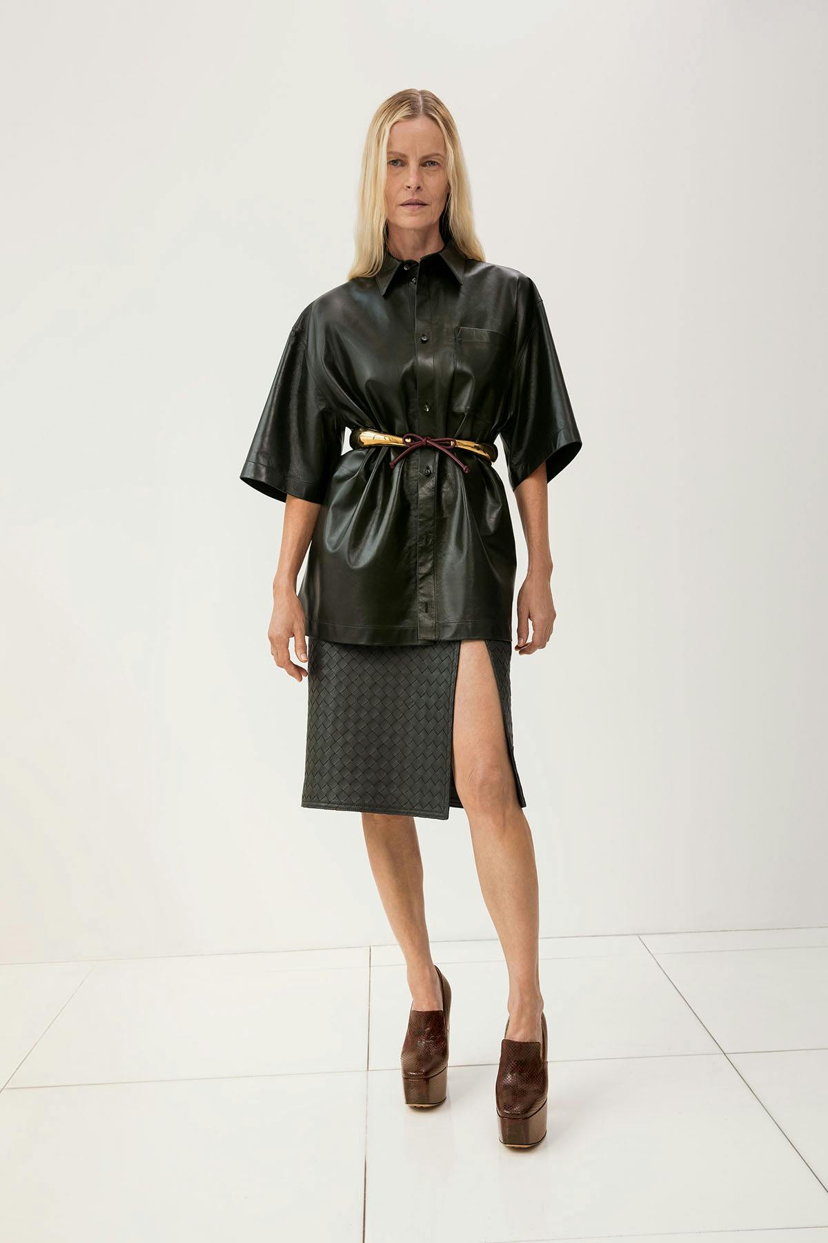 bottega-veneta-resort-2023-14
