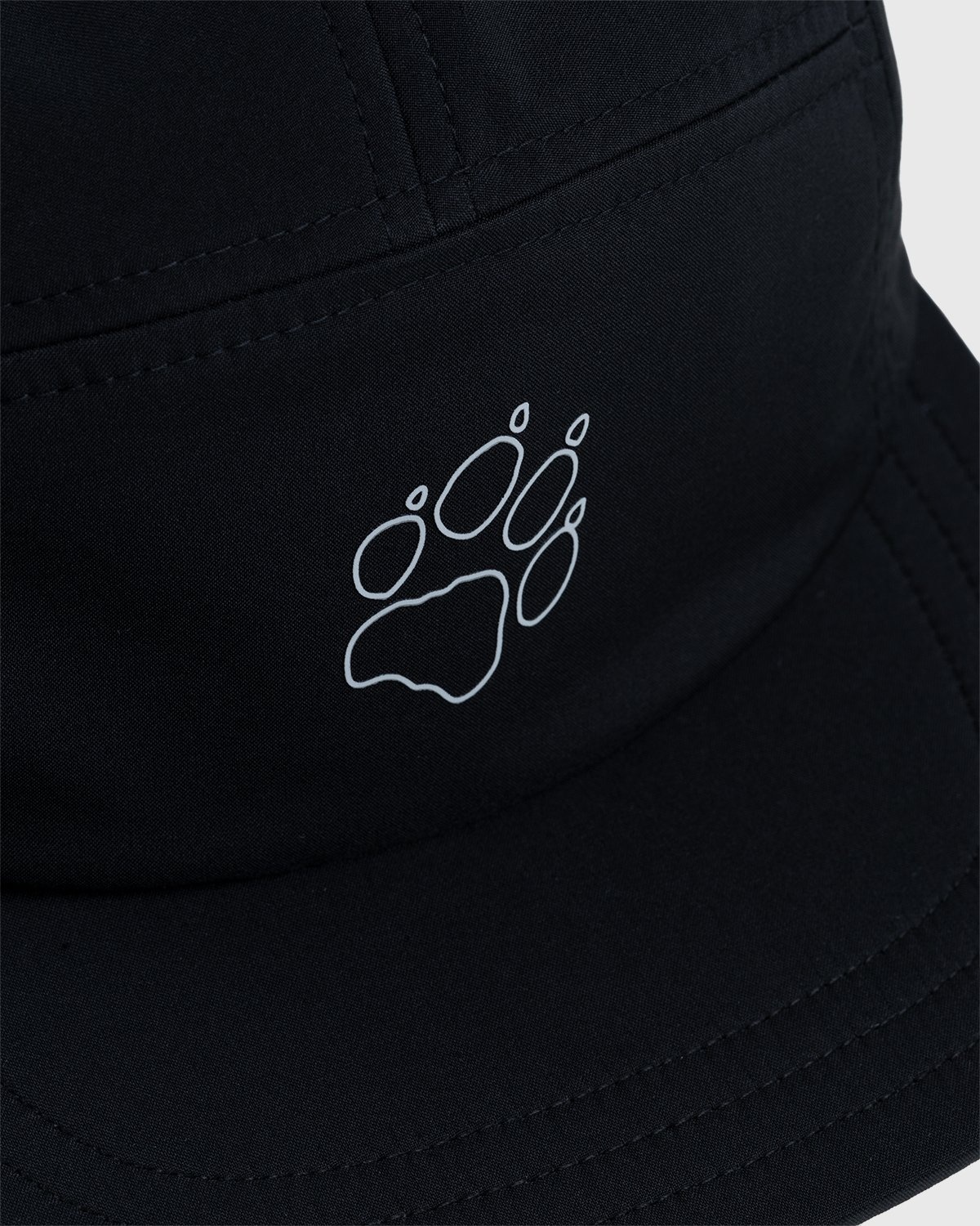 Jack Wolfskin x Highsnobiety – HS Sports 5-Panel Cap Black - Hats - Black - Image 5