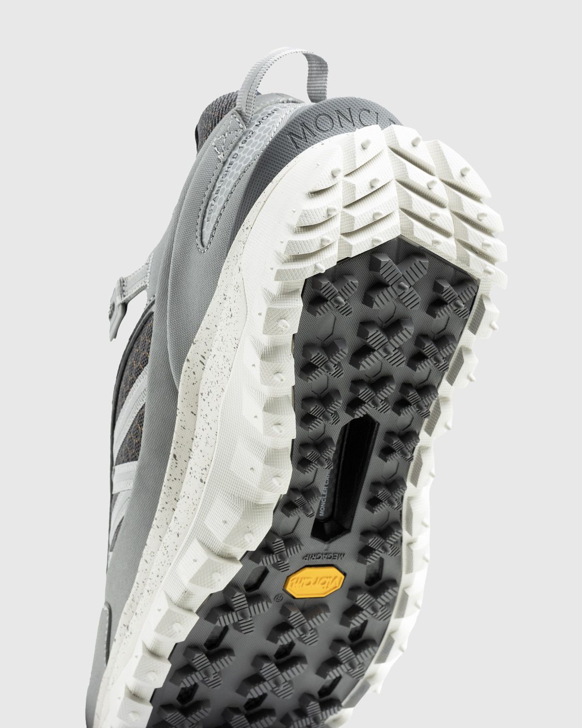 Moncler – Trailgrip Low Top Sneakers Grey - Sneakers - White - Image 6