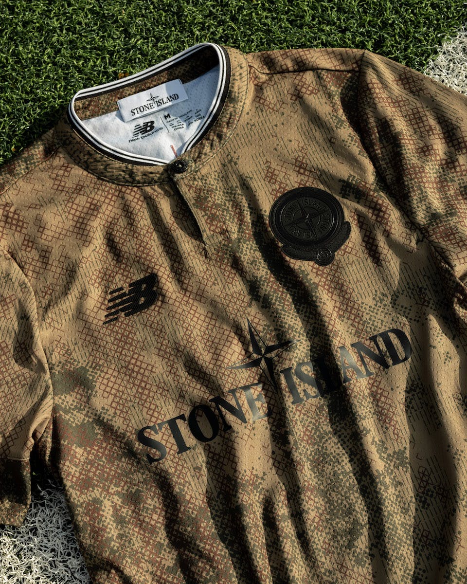stone-island-new-balance-football-collaboration_9