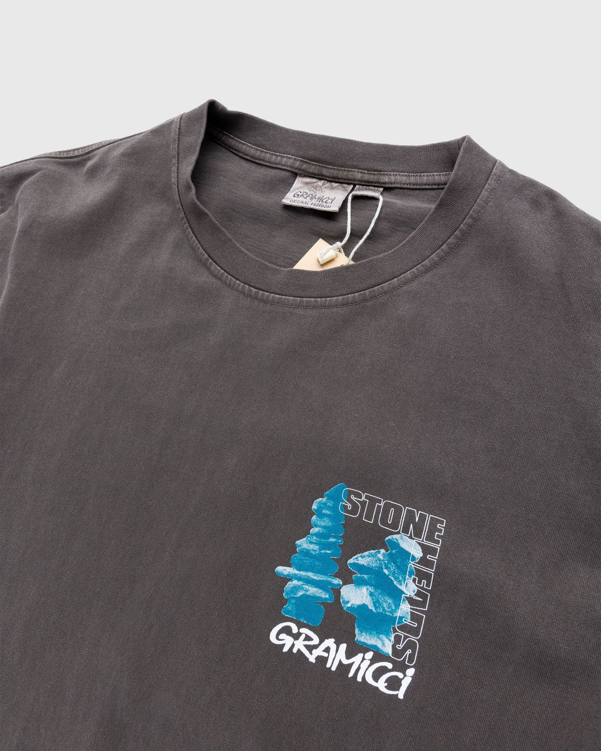 Gramicci – Stoneheads Longsleeve Tee Brown Pigment - Longsleeves - Brown - Image 5
