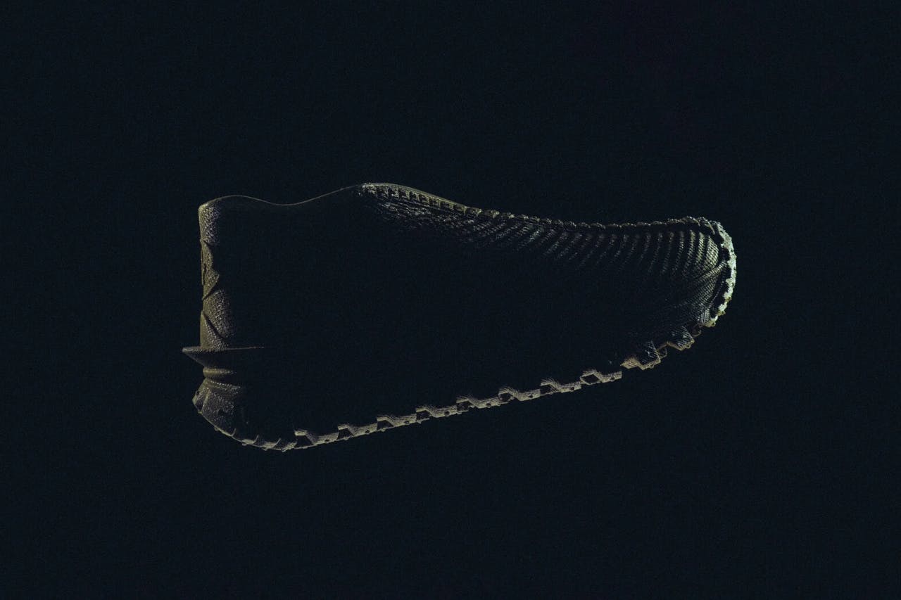 Moncler & Zellerfeld's 3D-Printed Trailgrip Is The Future - Vimarsana News
