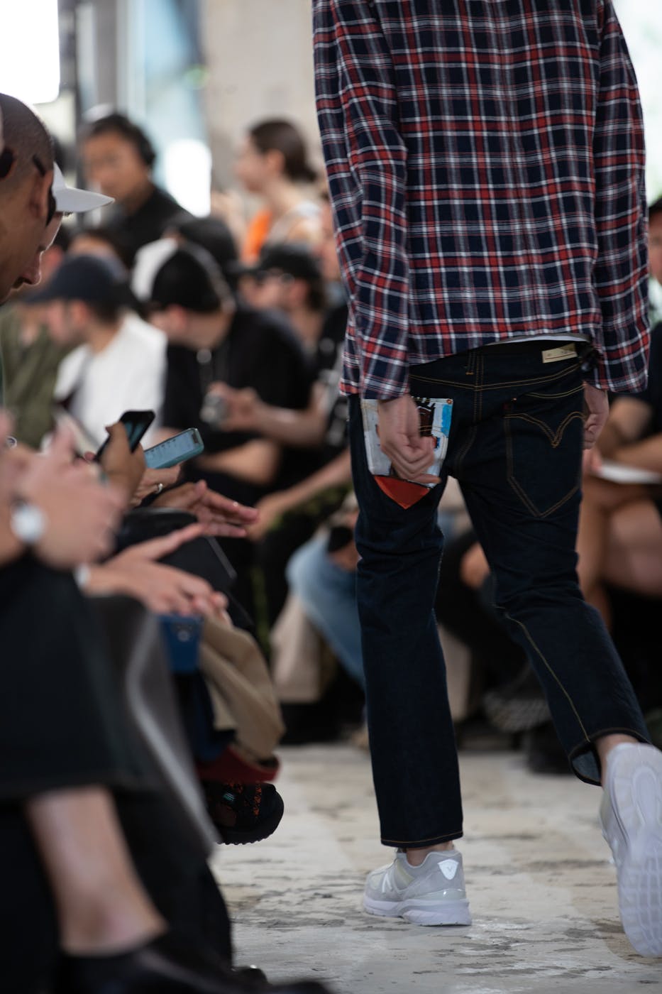 junya-watanabe-mens-ss23-warhol-basquiat-haring (21)