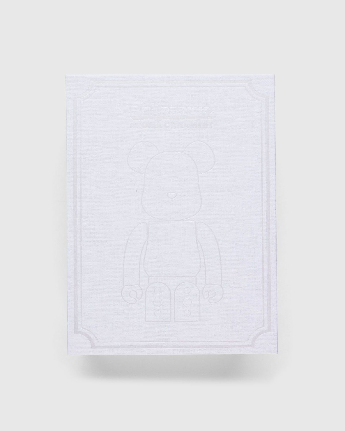 Medicom – Be@rbrick Aroma Ornament No.0 Liberty Fabrics Abbey Road Pink - Ceramics - Pink - Image 6