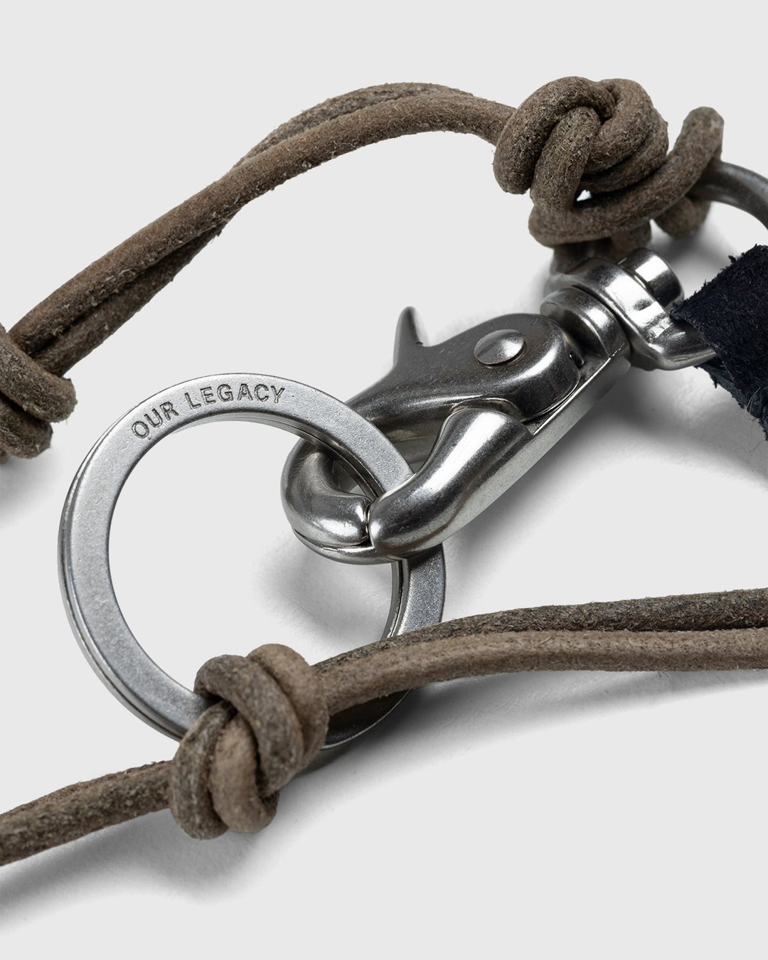 Our Legacy – Key Chain Ladon Olive Leather - Keychains - Green - Image 3