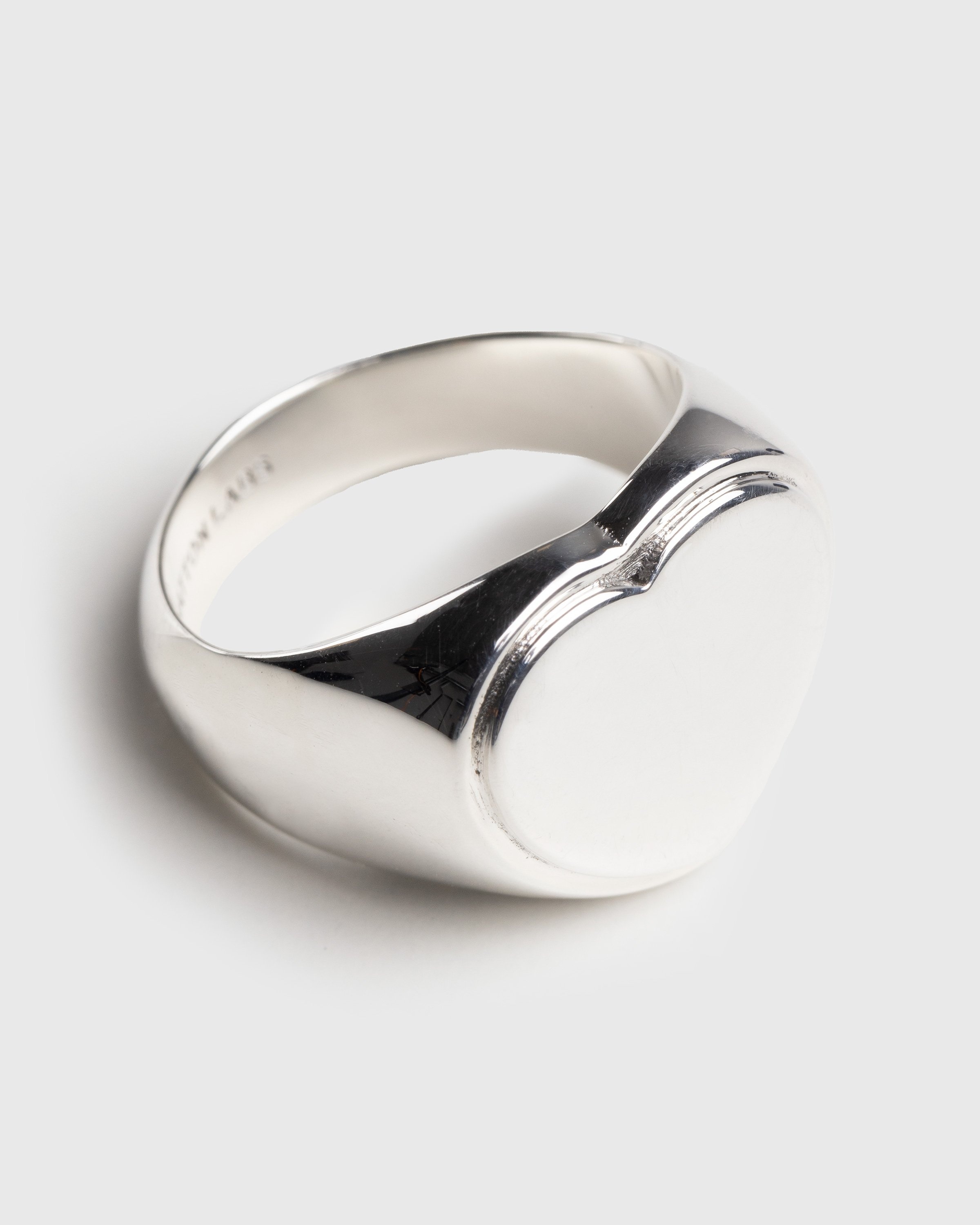 Hatton Labs – Heart Signet Ring Silver - Rings - Silver - Image 1