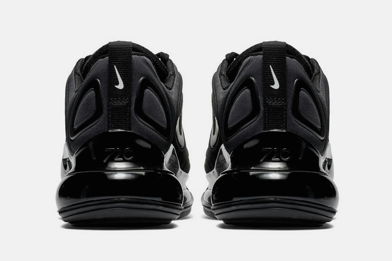 720 triple black outlet