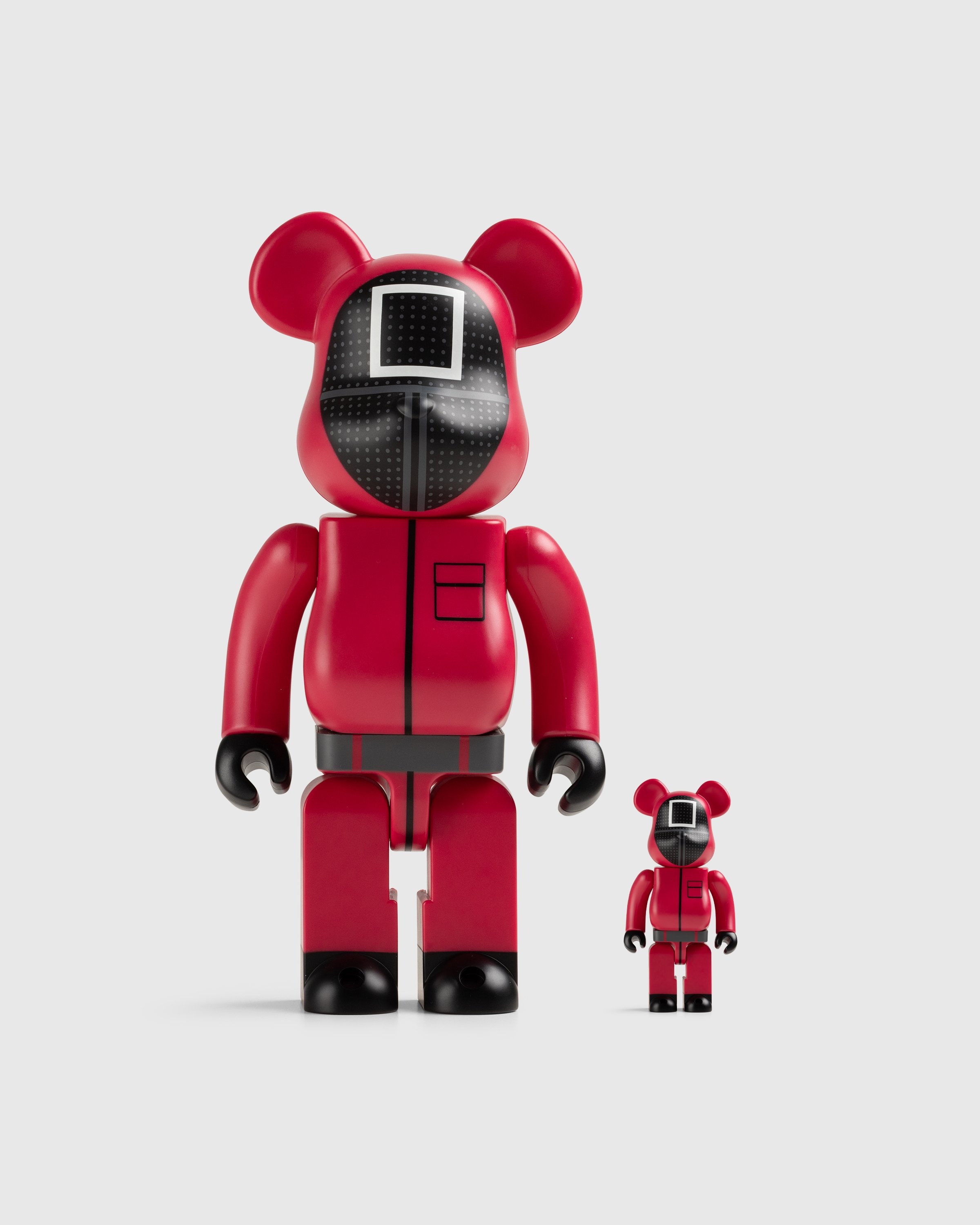 Medicom – Be@rbrick Squid Game Guard □ 100% & 400% Set Multi - Art & Collectibles - Multi - Image 1