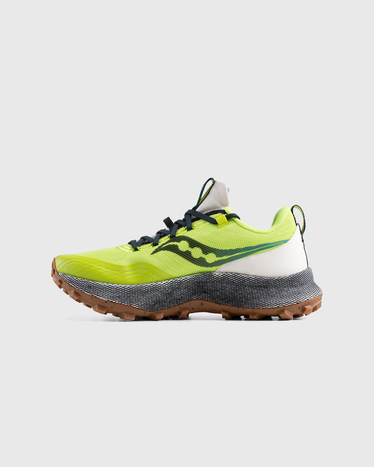 Saucony – Endorphin Trail Reflect Camo - Sneakers - Green - Image 2