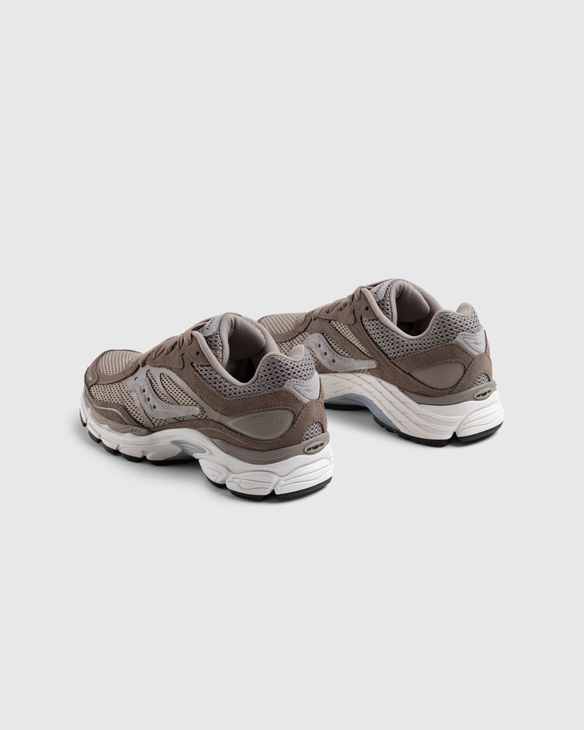 Saucony – ProGrid Omni 9 Premium Greige - Low Top Sneakers - Grey - Image 4