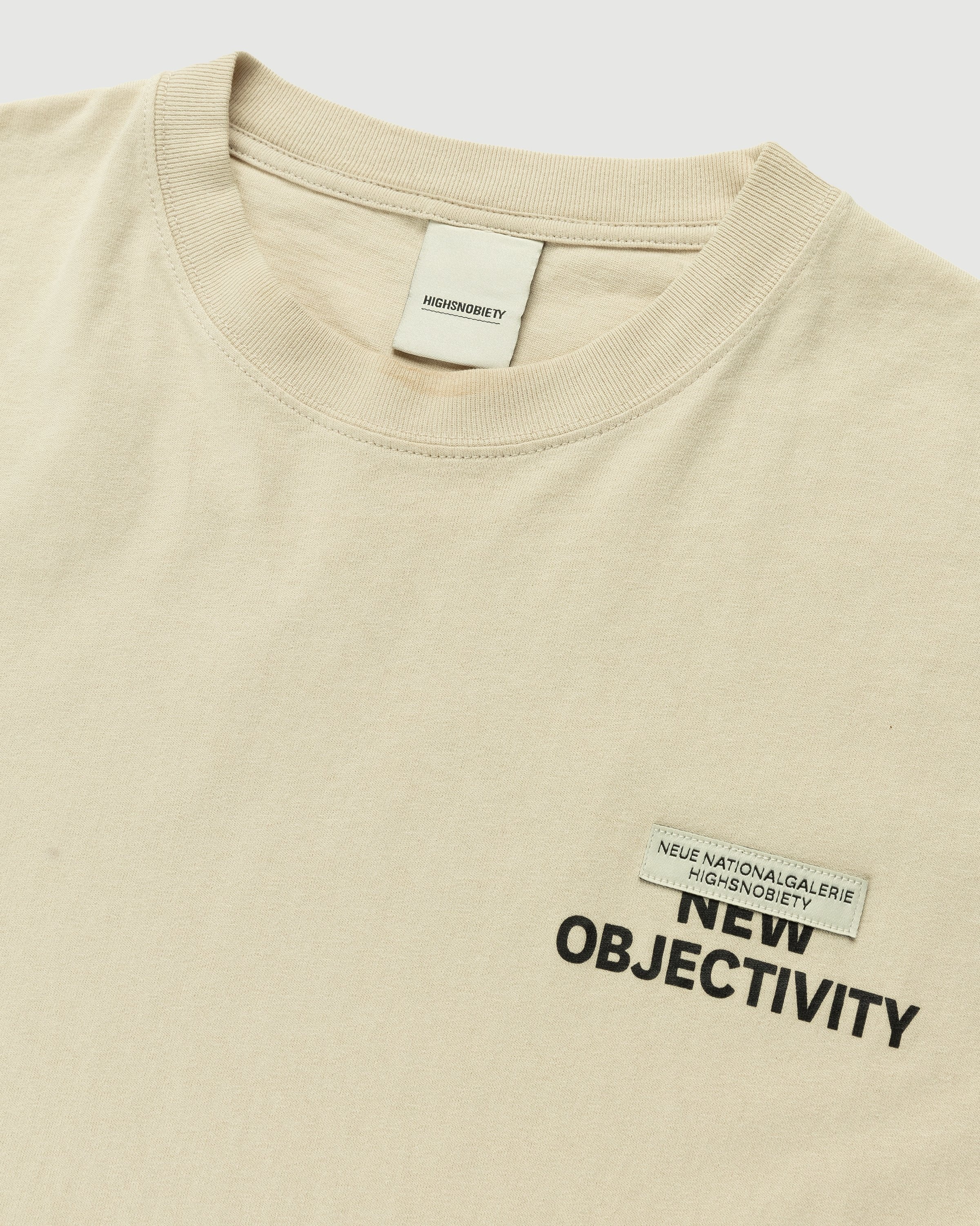 Neue Nationalgalerie x Highsnobiety – BERLIN, BERLIN 3 New Objectivity T-Shirt Grey - T-Shirts - Grey - Image 5