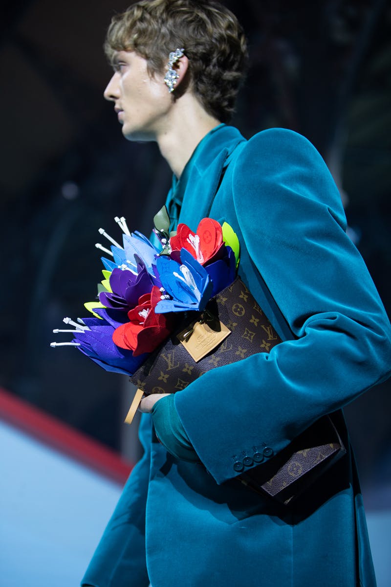 louis-vuitton-virgil-abloh-runway-show-fw22-collection-details- (39)