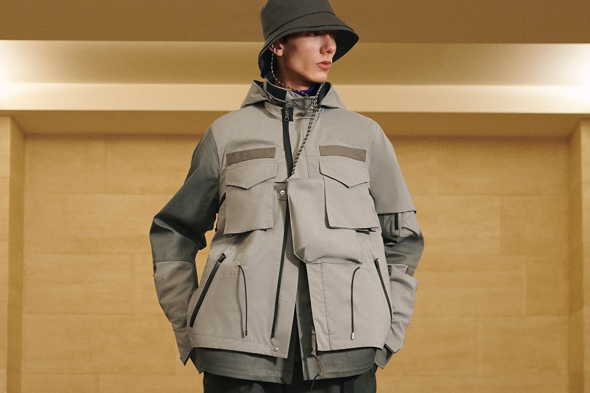 sacai-ss22-acronym-collaboration-collection-main