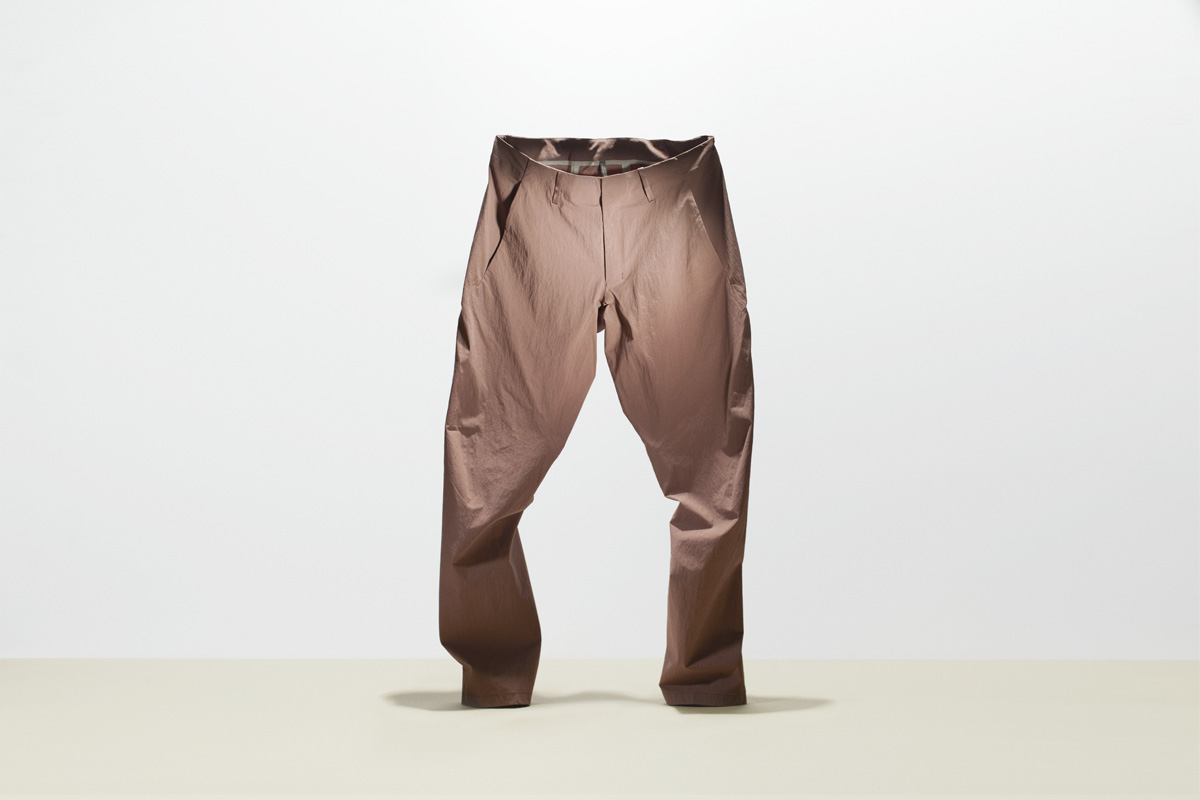 tested-5-coolest-outdoors-pants-ARC_TERYX