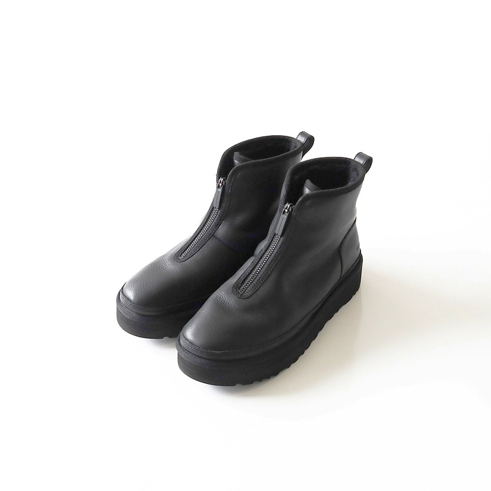 White Mountaineering x UGG FW22 Zip Boots, Trail Sneaker Shoes