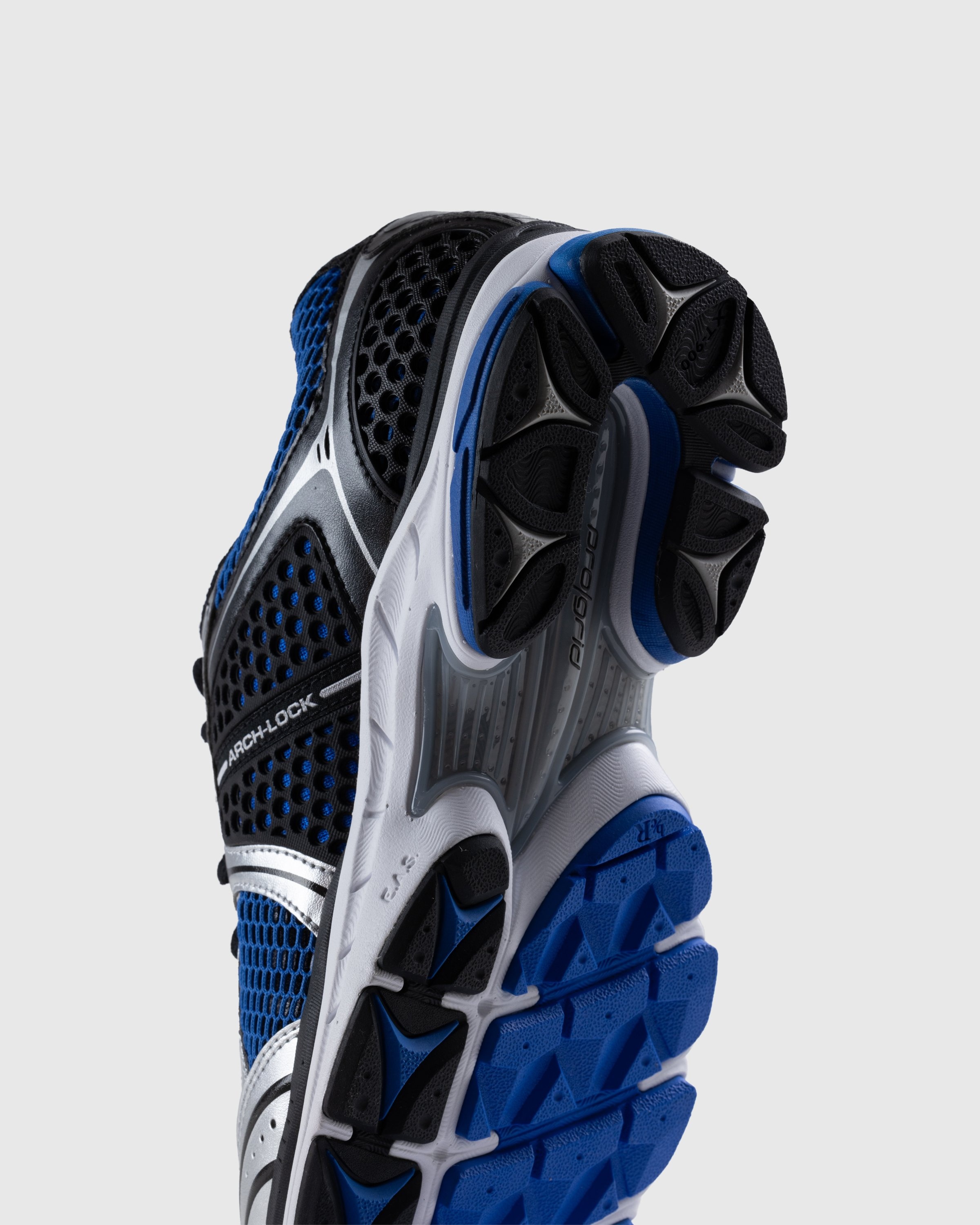 Saucony – ProGrid Triumph 4 Blue/Silver - Sneakers - Multi - Image 6