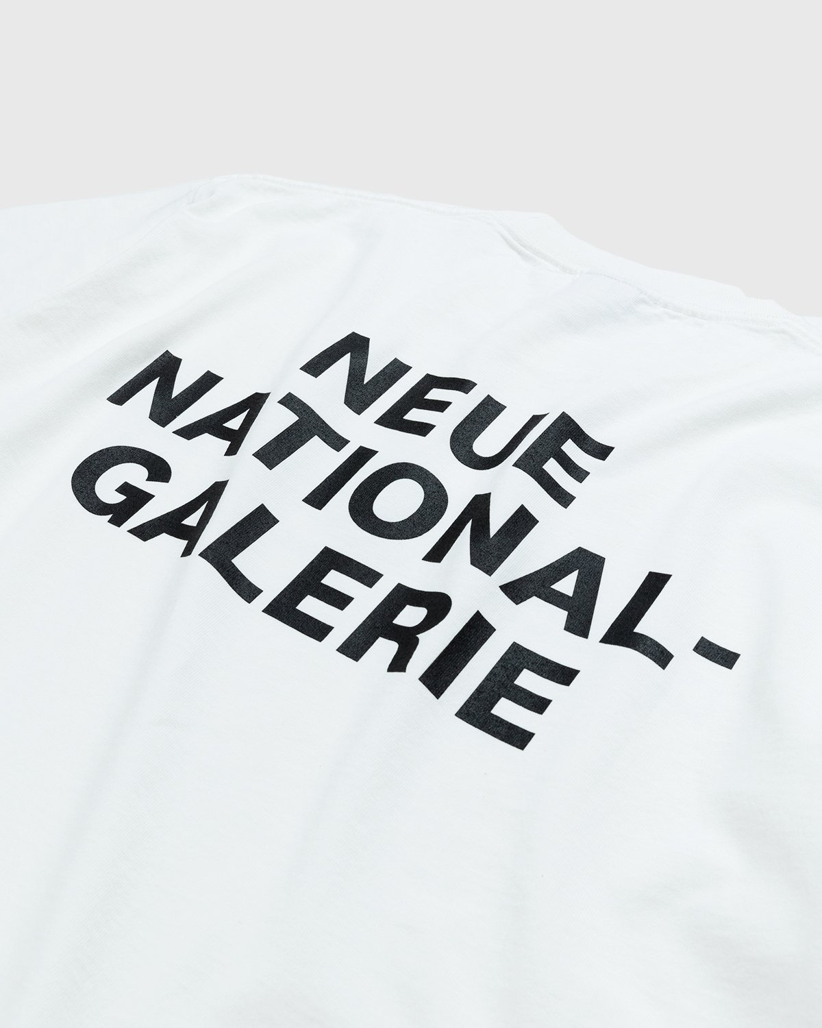 Highsnobiety – Neue National Galerie T-Shirt White - Tops - White - Image 3